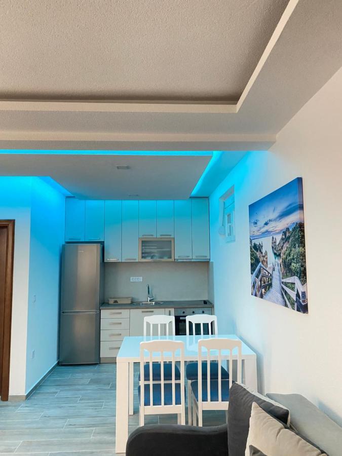 Studio Apartman Holiday Apartment Tivat Exterior photo